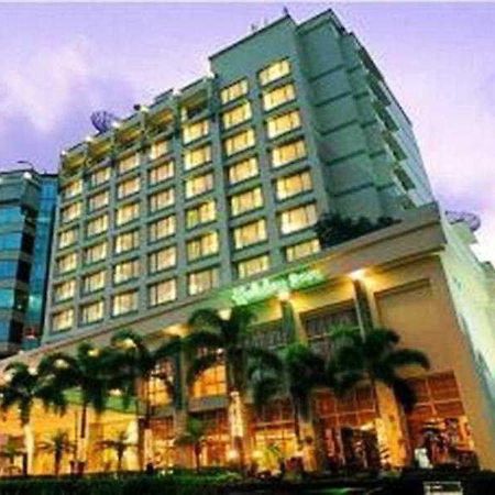 Hôtel Trio Bandung Extérieur photo