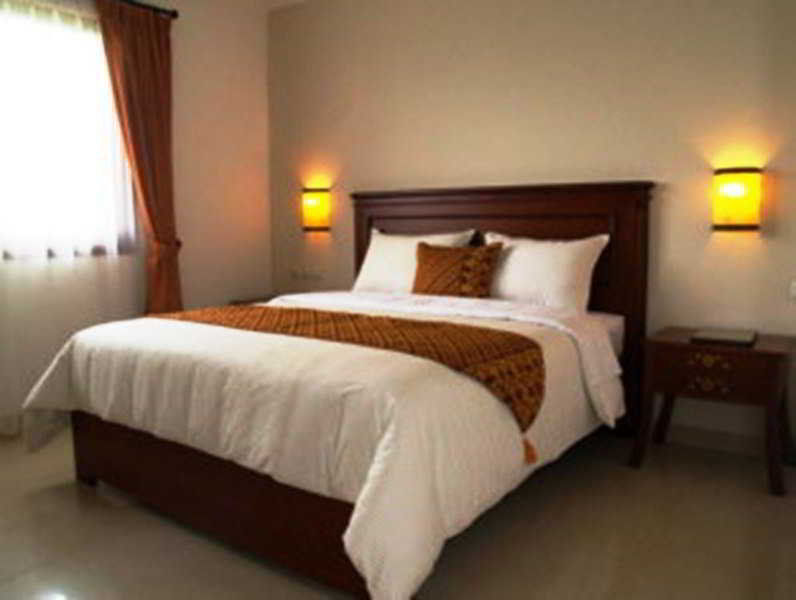 Hôtel Trio Bandung Extérieur photo